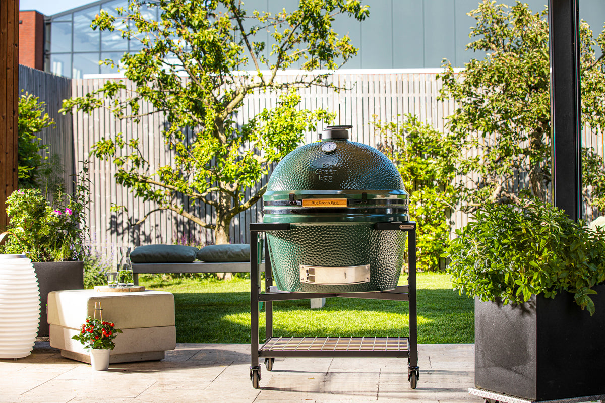 big-green-egg-im-garten